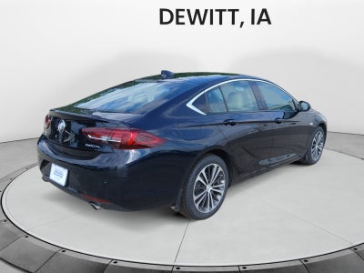 2018 Buick Regal Sportback Essence