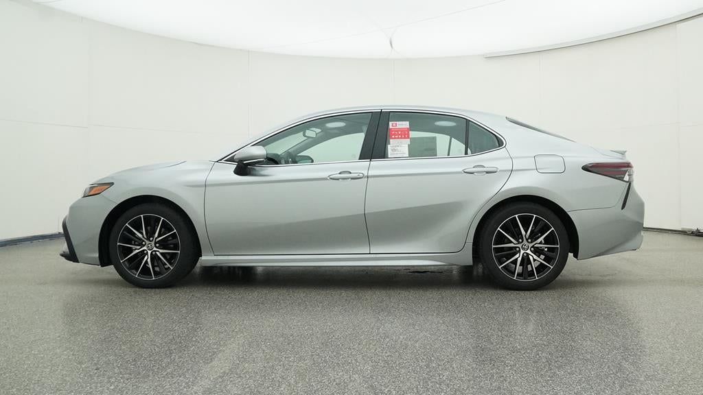 2024 Toyota Camry Hybrid SE Hybrid