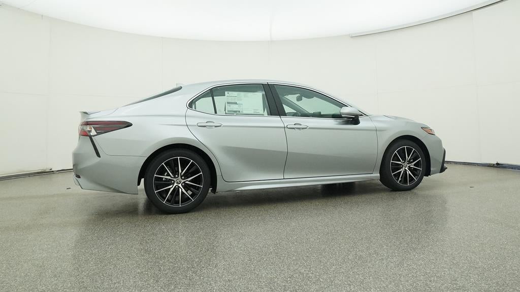 2024 Toyota Camry Hybrid SE Hybrid