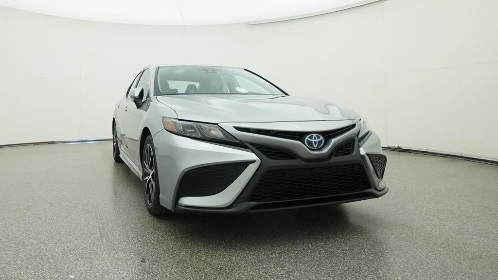 2024 Toyota Camry Hybrid SE Hybrid
