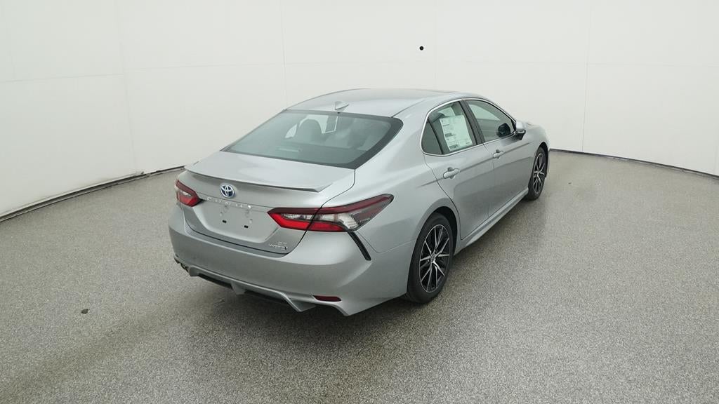 2024 Toyota Camry Hybrid SE Hybrid