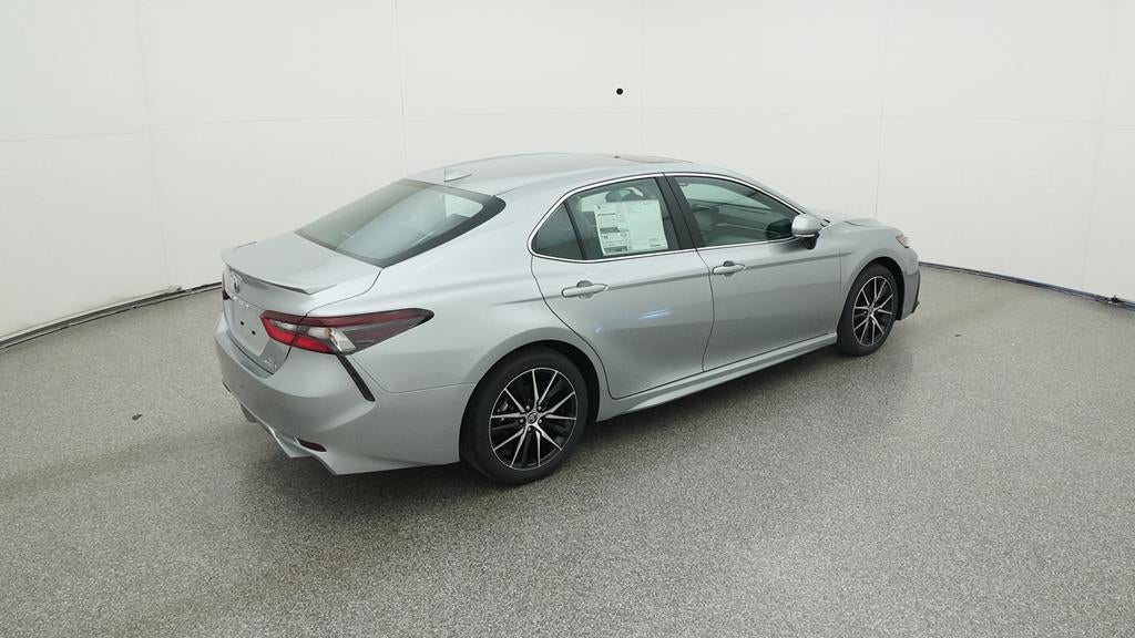 2024 Toyota Camry Hybrid SE Hybrid