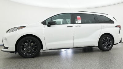 2026 Toyota Sienna XSE