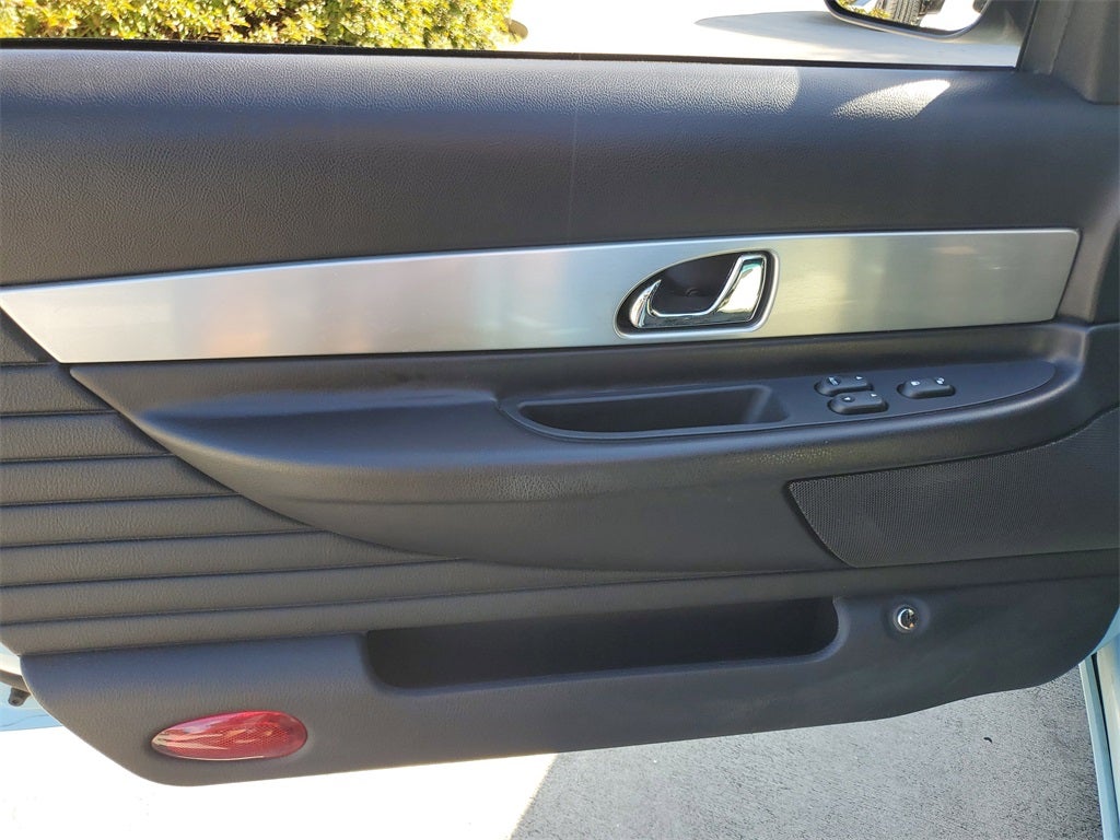 2003 Ford Thunderbird Base