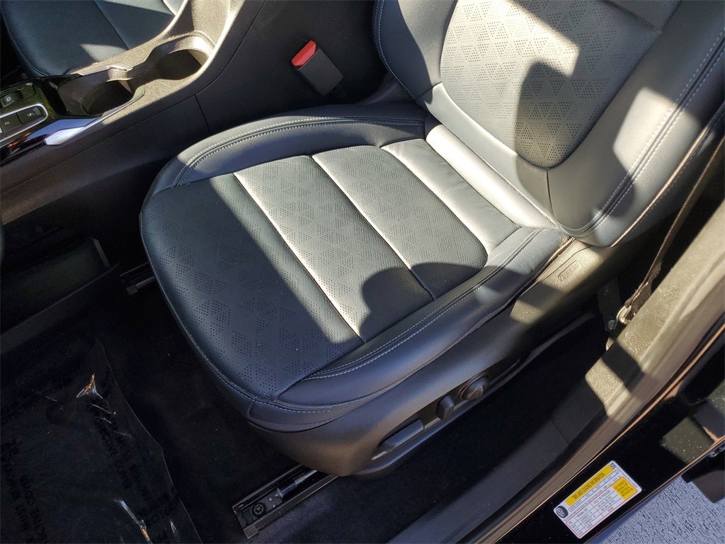 2023 Chevrolet Bolt EUV LT