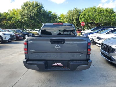 2023 Nissan Frontier SV