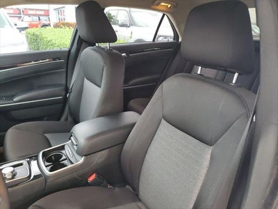 2023 Chrysler 300 Touring