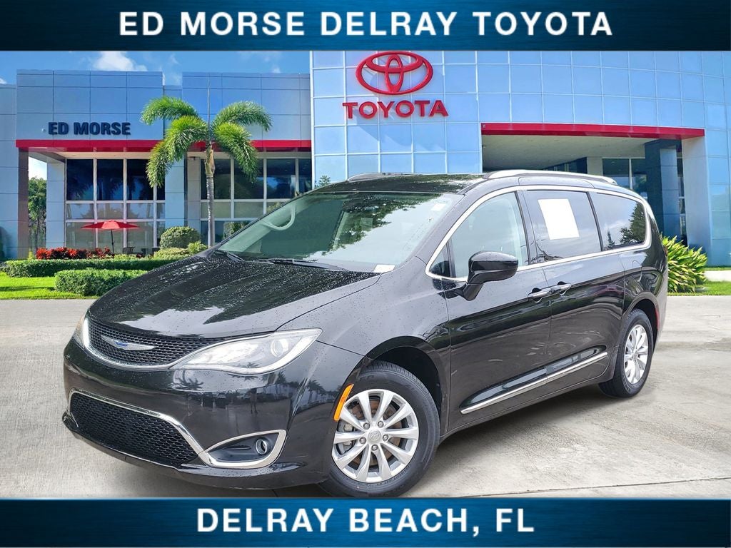 2019 Chrysler Pacifica Touring L