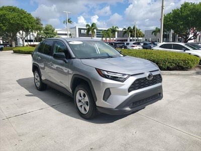 2023 Toyota RAV4 LE