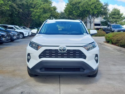 2020 Toyota RAV4 XLE