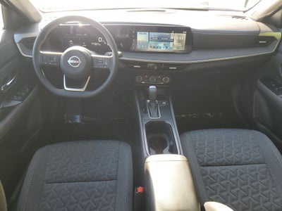 2025 Nissan Kicks SV