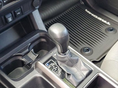 2022 Toyota Tacoma SR5 V6