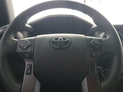 2022 Toyota Tacoma TRD Off-Road V6