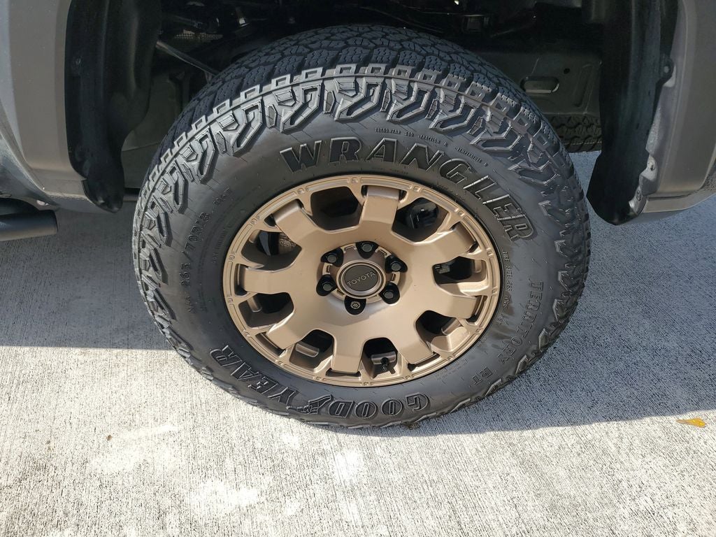 2025 Toyota Tacoma Hybrid Trailhunter