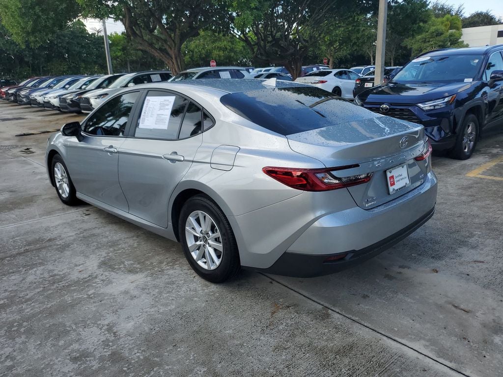 2025 Toyota Camry LE