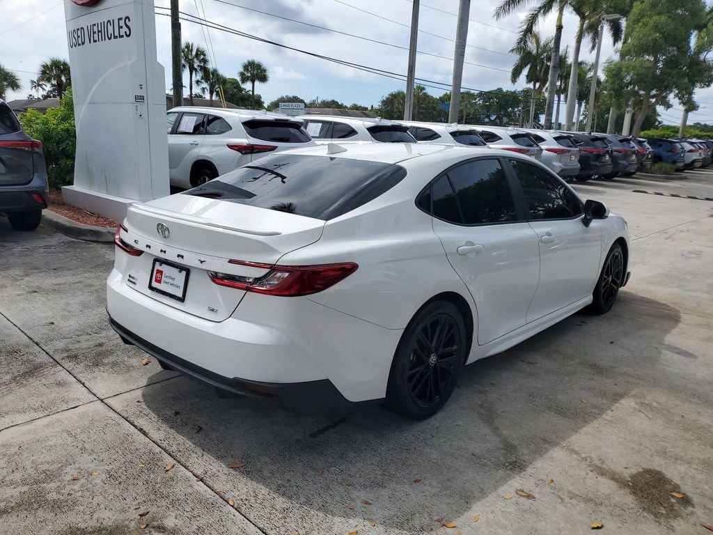 2025 Toyota Camry SE