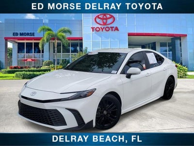 2025 Toyota Camry SE