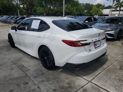 2025 Toyota Camry SE