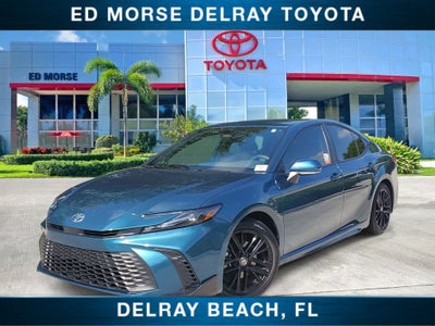 2025 Toyota Camry SE