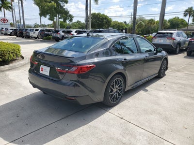 2025 Toyota Camry SE