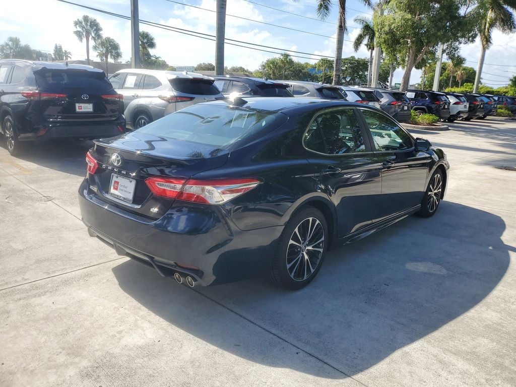 2020 Toyota Camry SE