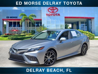 2022 Toyota Camry SE