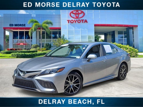 2022 Toyota Camry SE