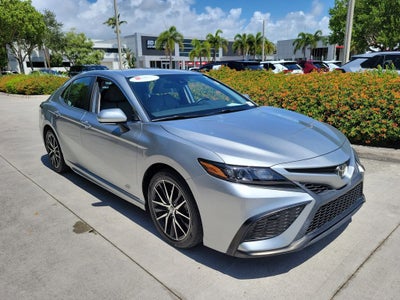 2022 Toyota Camry SE