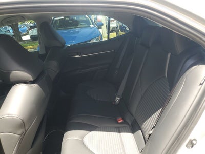 2024 Toyota Camry Hybrid SE