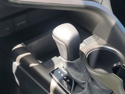 2024 Toyota Camry Hybrid SE