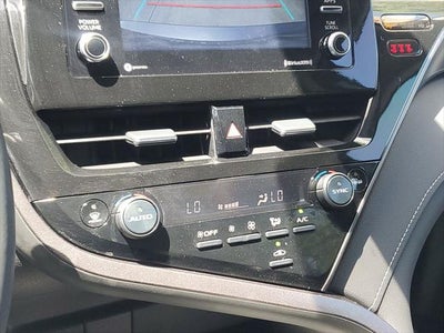 2024 Toyota Camry Hybrid SE