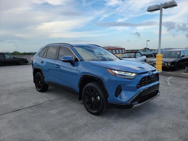 2024 Toyota RAV4 Hybrid SE
