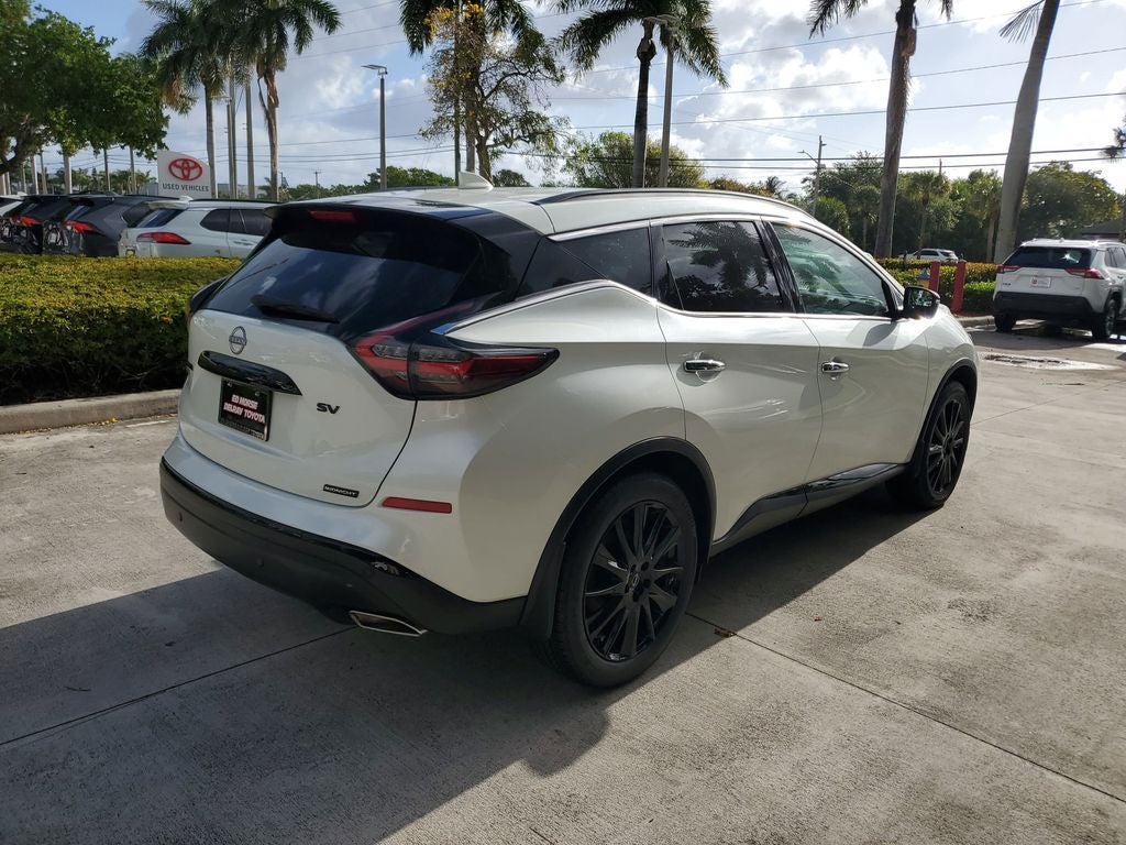 2023 Nissan Murano SV