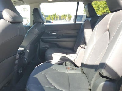 2024 Toyota Grand Highlander Platinum