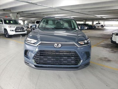 2025 Toyota Grand Highlander Hybrid XLE