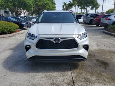 2026 Toyota Highlander Hybrid XLE