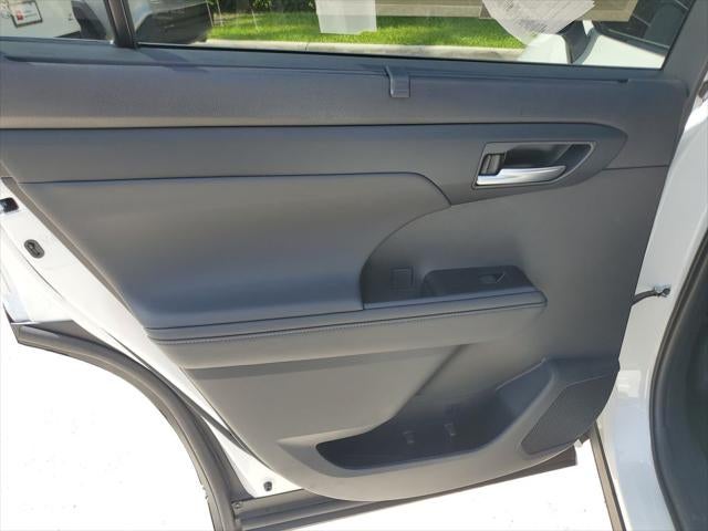 2026 Toyota Highlander Hybrid XLE