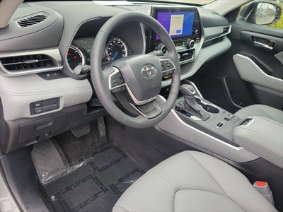 2026 Toyota Highlander Hybrid XLE