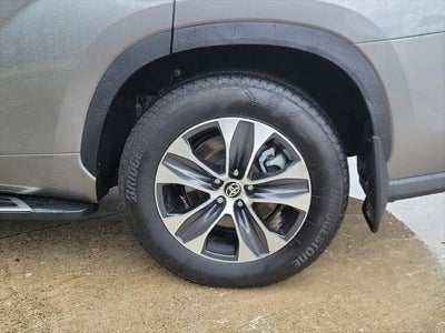2026 Toyota Highlander Hybrid XLE
