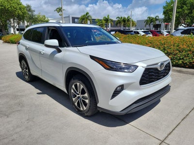 2023 Toyota Highlander XLE