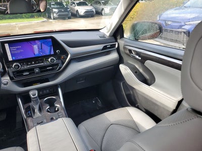 2023 Toyota Highlander Limited