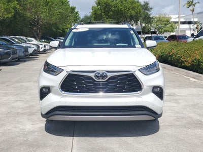 2024 Toyota Highlander Platinum