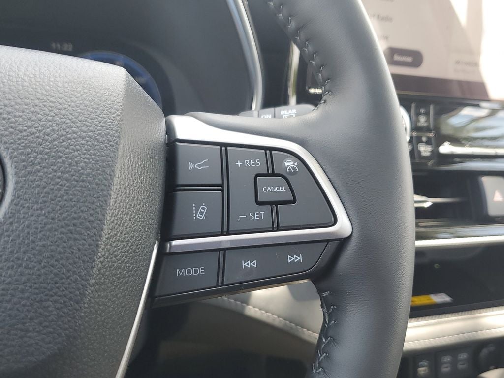 2024 Toyota Highlander Platinum