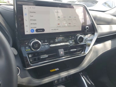 2024 Toyota Highlander Platinum