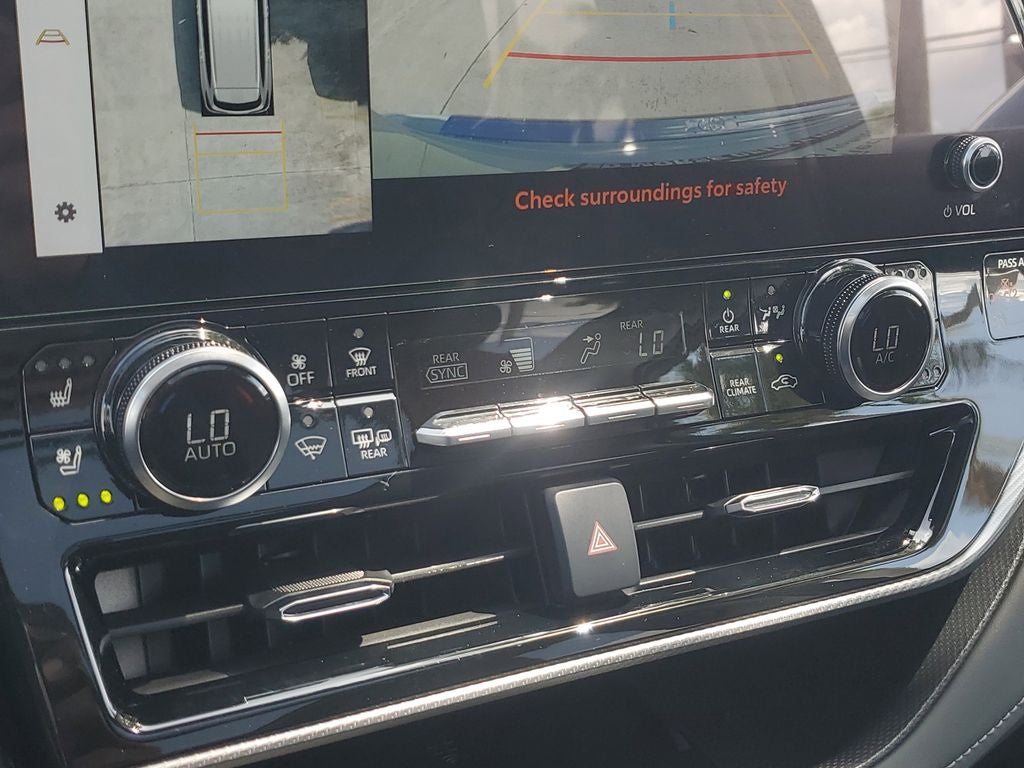 2024 Toyota Highlander Platinum