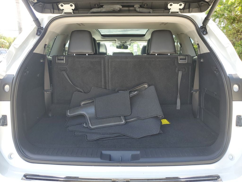 2024 Toyota Highlander Platinum