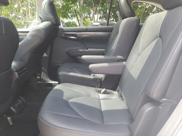 2024 Toyota Highlander Platinum