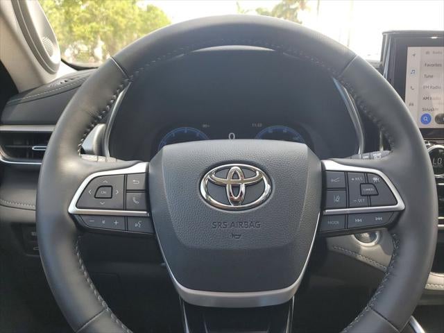 2024 Toyota Highlander Platinum