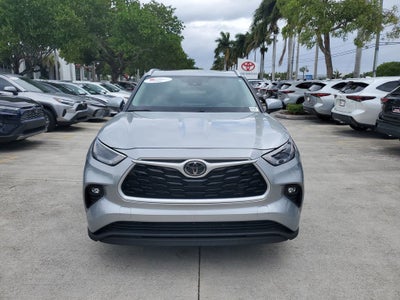 2024 Toyota Highlander XLE