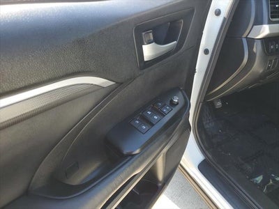 2018 Toyota Highlander SE